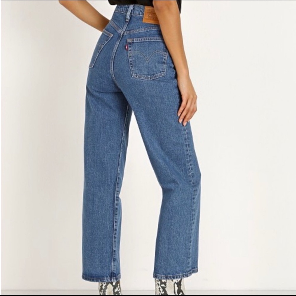 LEVI’S | Ribcage High Rise Straight size 28 - Picture 2 of 14